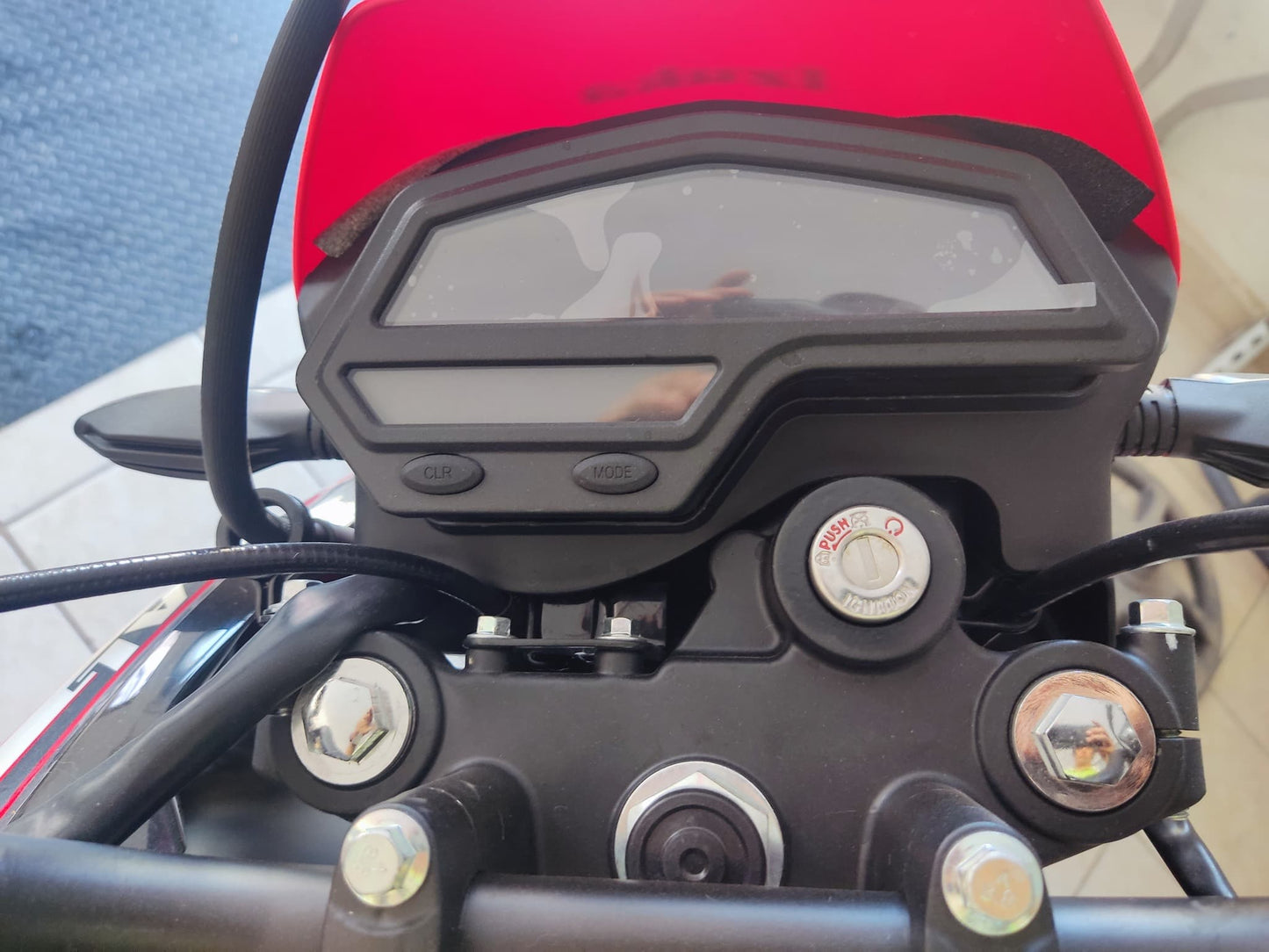 IZUKA X-TRAIL 200