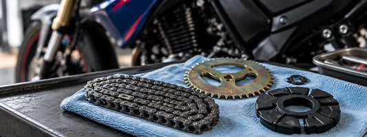¿Para qué sirve la cadena de tiempo de una TVS Apache RTR 200 y cuándo revisarla?